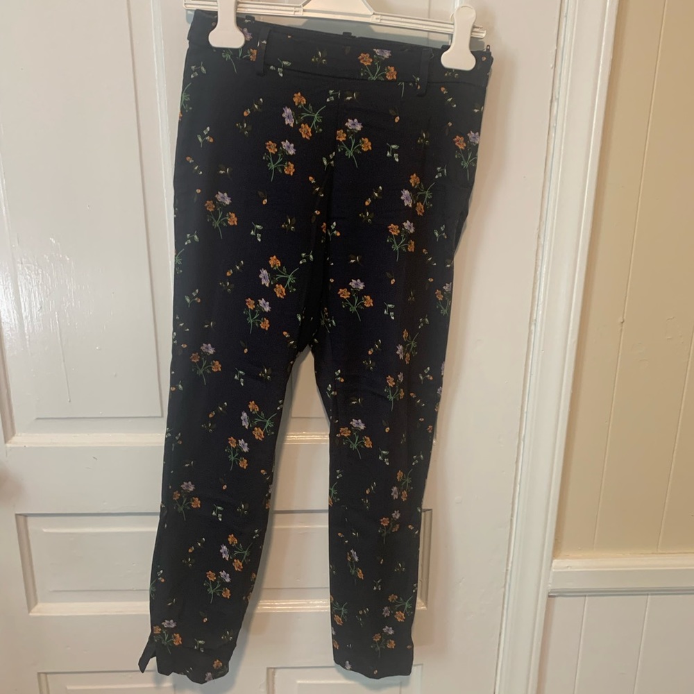 H&M patterned cropped pants, size 6